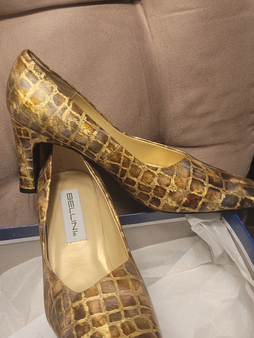 Bellini Gold Croc-Embossed Mid Heel Pumps